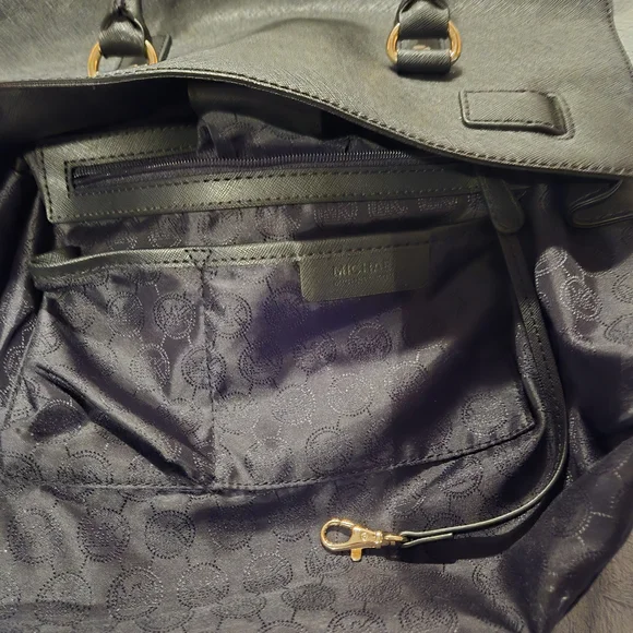 Michael Kors Hamilton Satchel - Picture 12 of 14